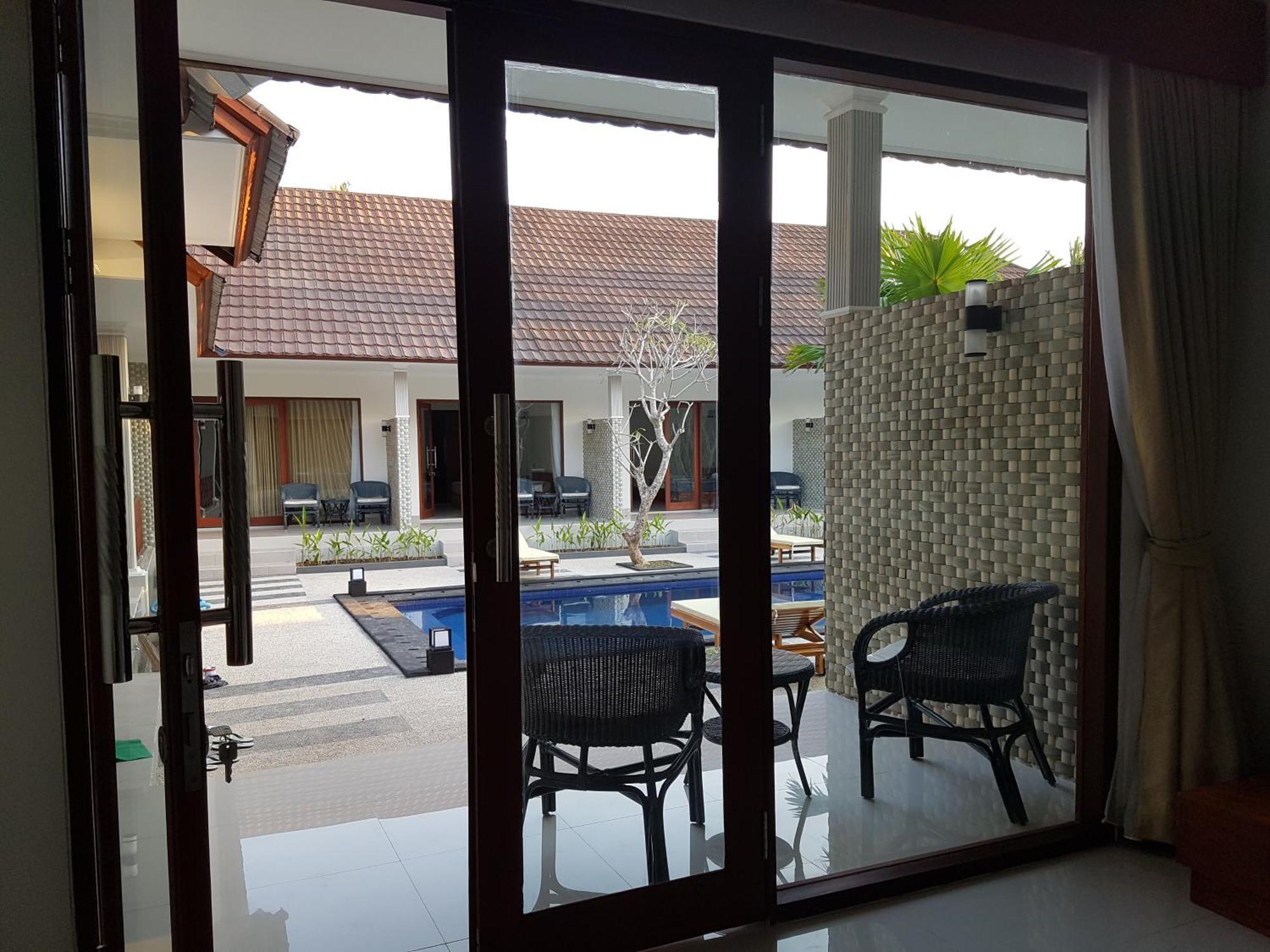 Villa Pine Tree Gili Trawangan Extérieur photo