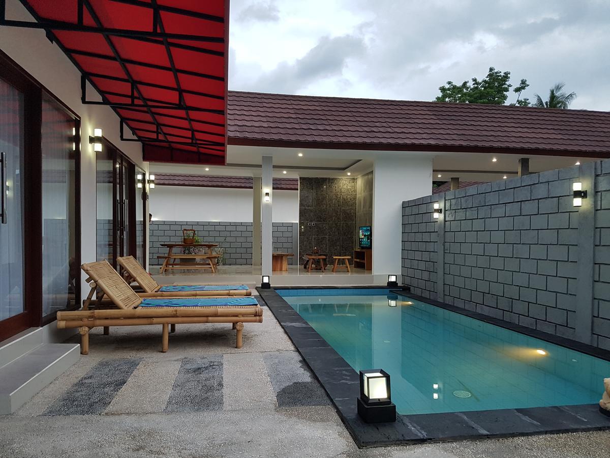 Villa Pine Tree Gili Trawangan Extérieur photo